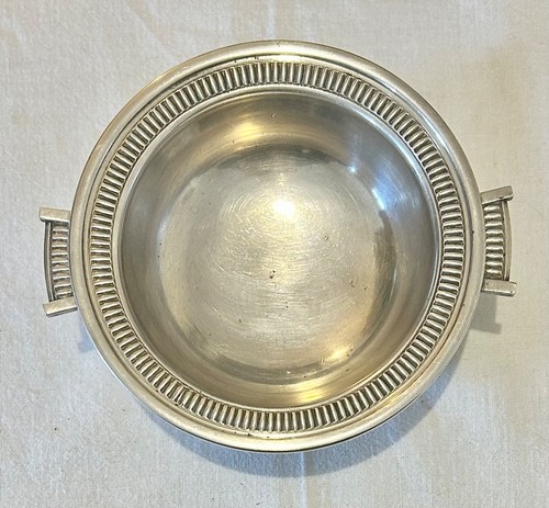 Ancienne assiette bouillie - ancienne, a