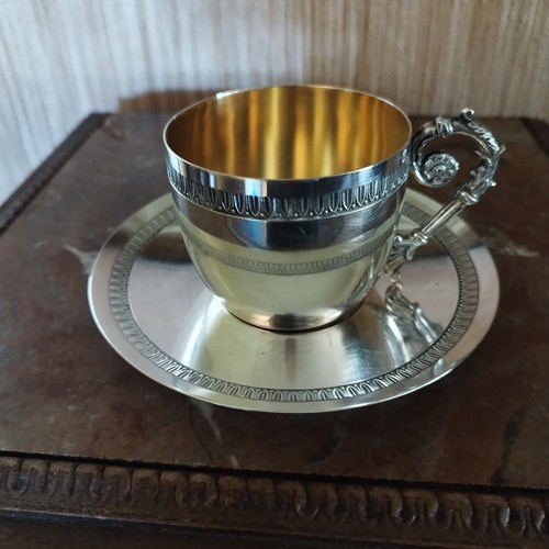 Tasse soucoupe style - et, sa